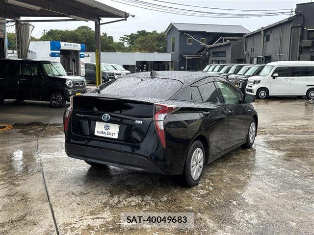 Toyota PRIUS 2018-11 8728316-14
