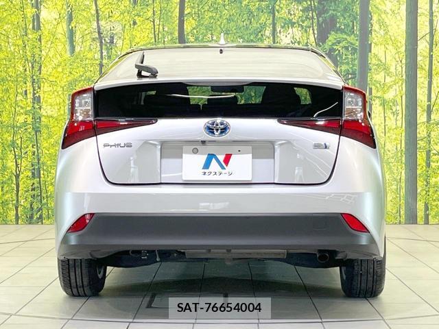 Toyota PRIUS 2020-04 8728480-14