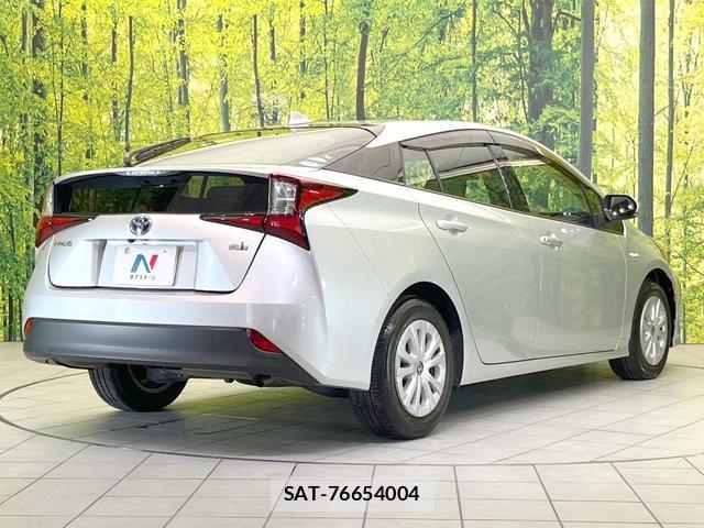 Toyota PRIUS 2020-04 8728480-16