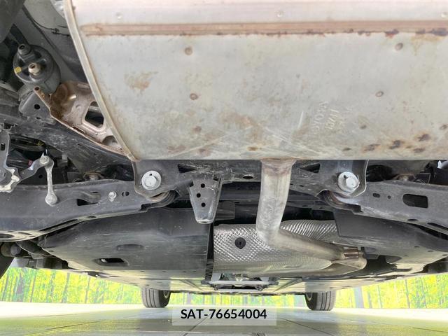Toyota PRIUS 2020-04 8728480-18