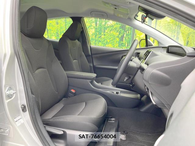 Toyota PRIUS 2020-04 8728480-7