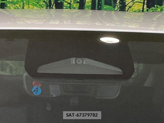 Toyota PRIUS 2024-05 8728675-4