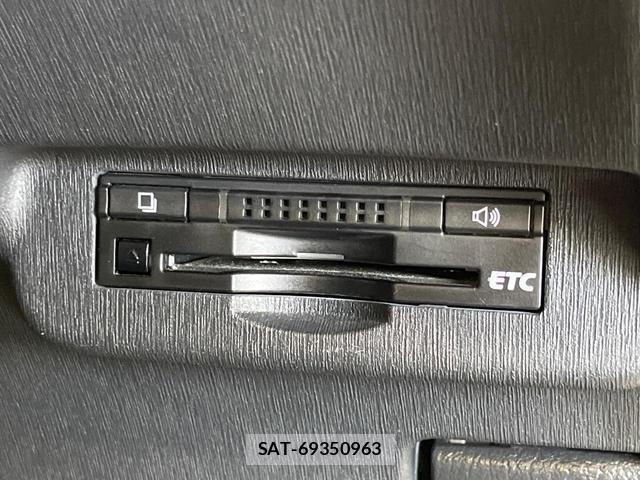 Toyota PRIUS 2014-06 8728771-5