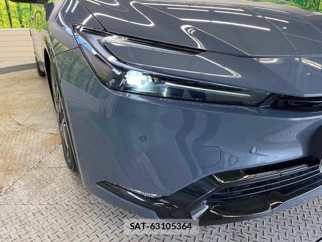 Toyota PRIUS 2023-10 8728780-12