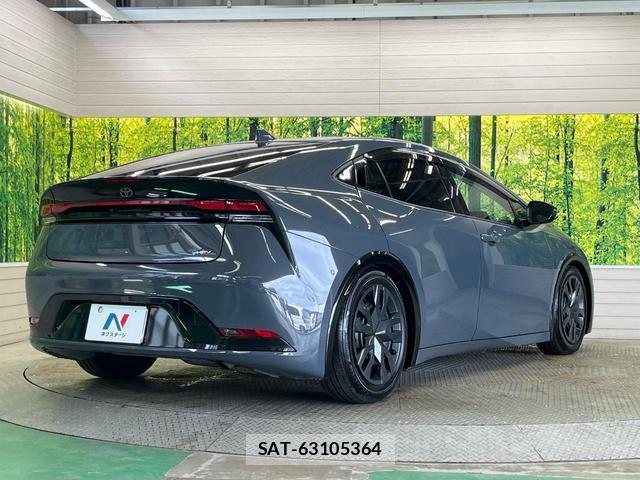 Toyota PRIUS 2023-10 8728780-17