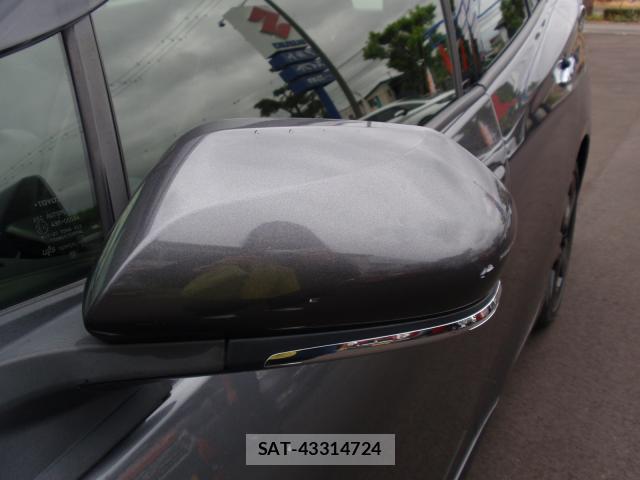 Toyota PRIUS 2021-07 8728874-14