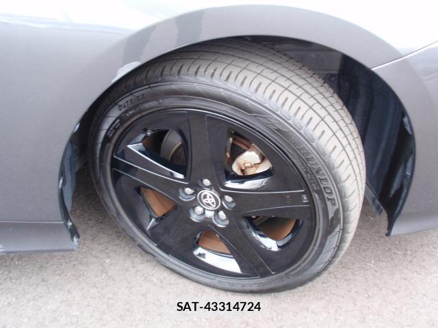 Toyota PRIUS 2021-07 8728874-19