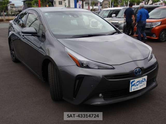 Toyota PRIUS 2021-07 8728874-4