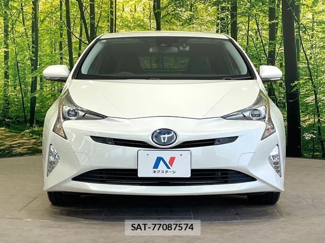 Toyota PRIUS 2016-12 8728904-13