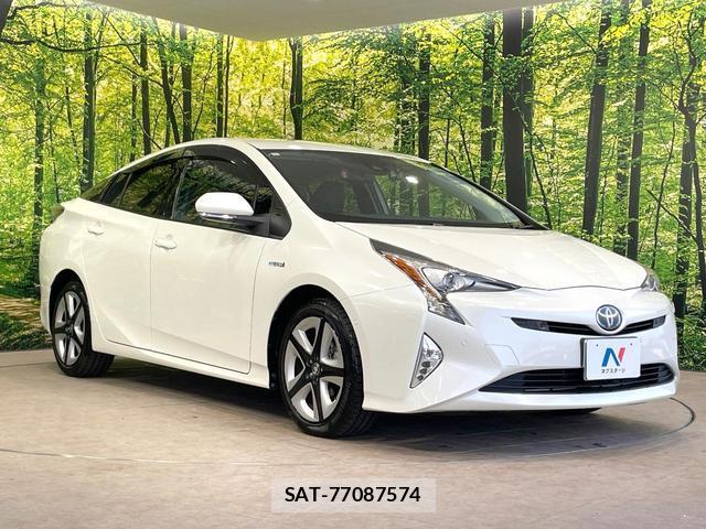 Toyota PRIUS 2016-12 8728904-15