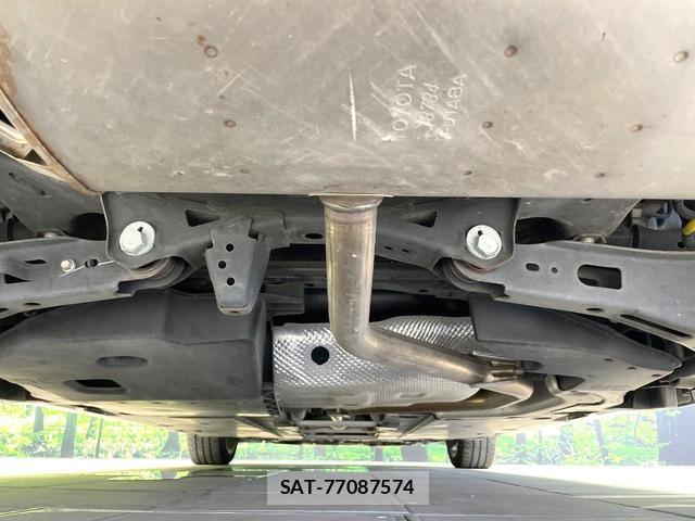 Toyota PRIUS 2016-12 8728904-18