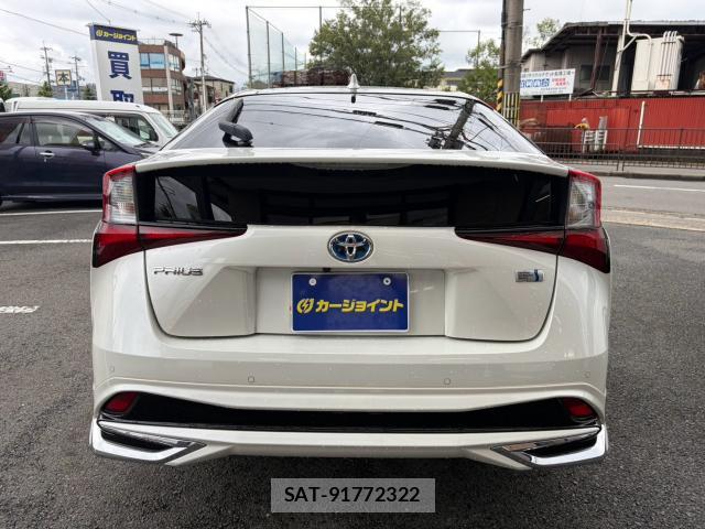 Toyota PRIUS 2020-03 8729000-12