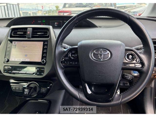 Toyota PRIUS 2021-07 8729268-2