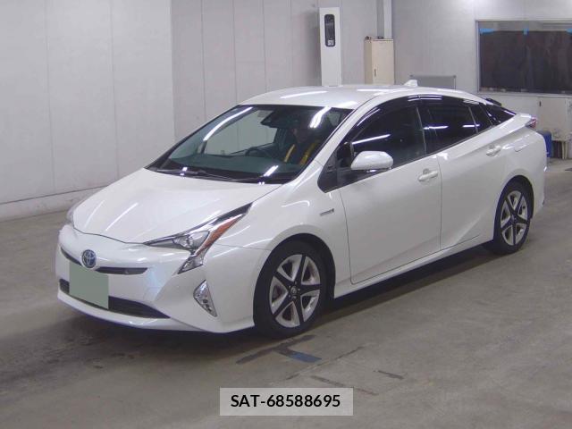 Toyota PRIUS 2016-03 8729463-0