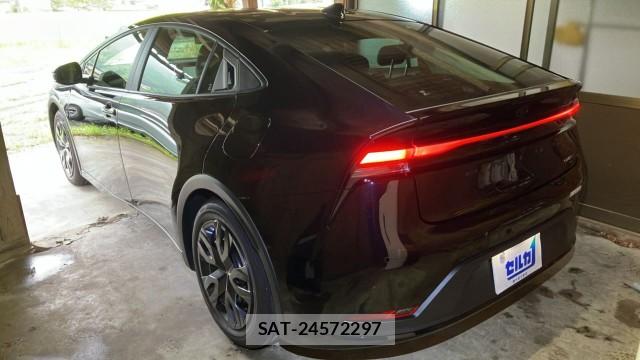Toyota PRIUS 2025-09 8729535-13