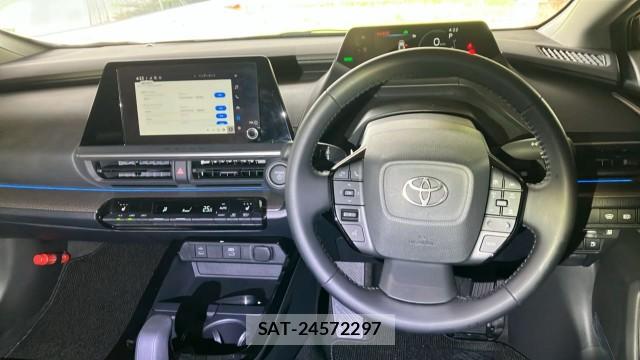 Toyota PRIUS 2025-09 8729535-16