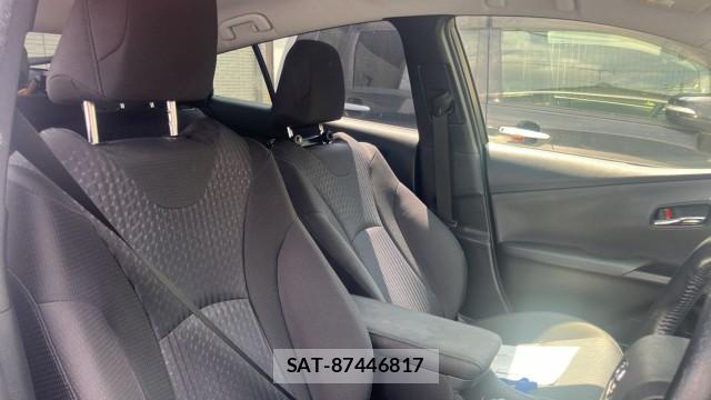 Toyota PRIUS 2016-11 8729542-5