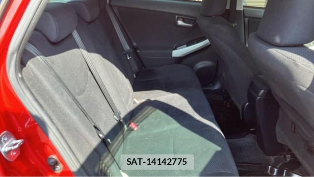 Toyota PRIUS 2013-11 8729647-6