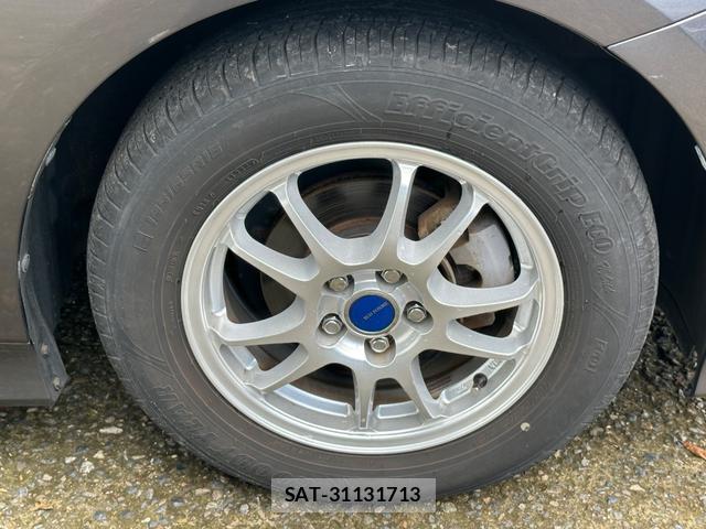 Toyota PRIUS 2016-06 8729700-15