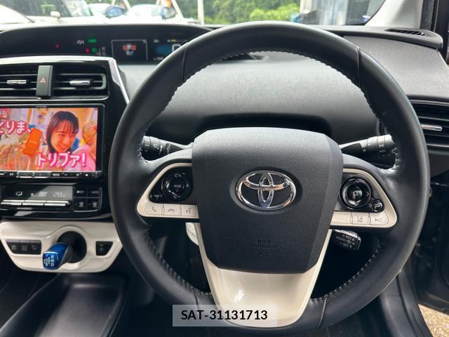 Toyota PRIUS 2016-06 8729700-18