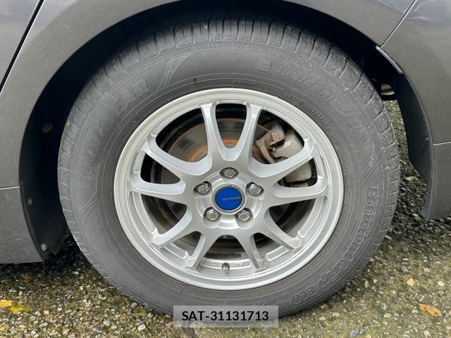 Toyota PRIUS 2016-06 8729700-8