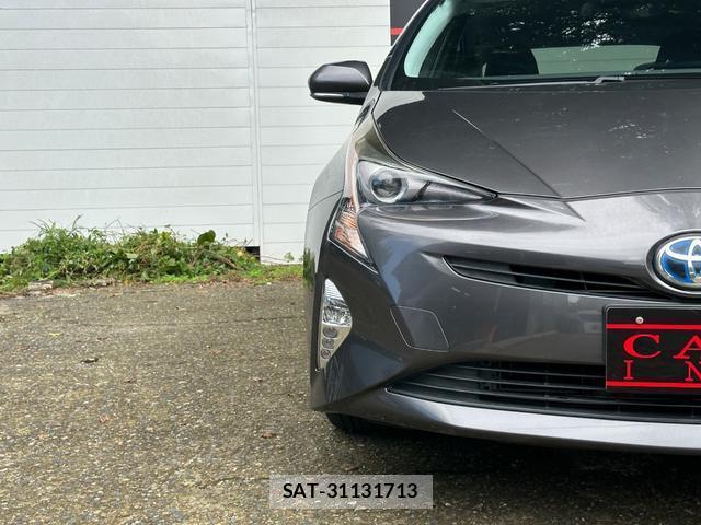 Toyota PRIUS 2016-06 8729700-9