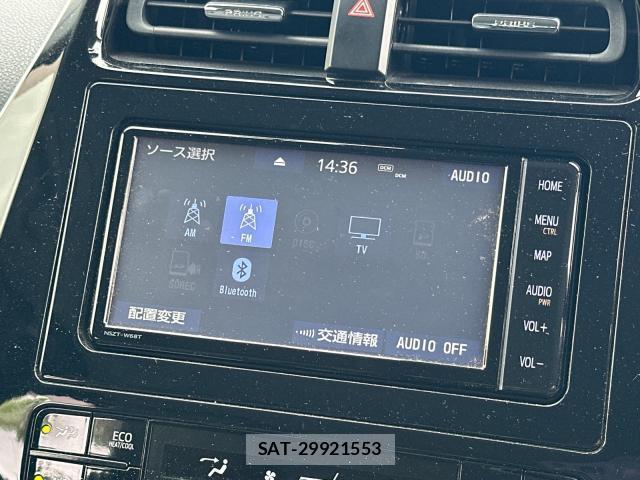 Toyota PRIUS 2019-06 8729889-3