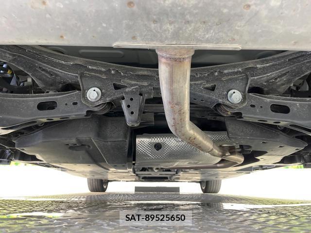 Toyota PRIUS 2023-09 8730375-18