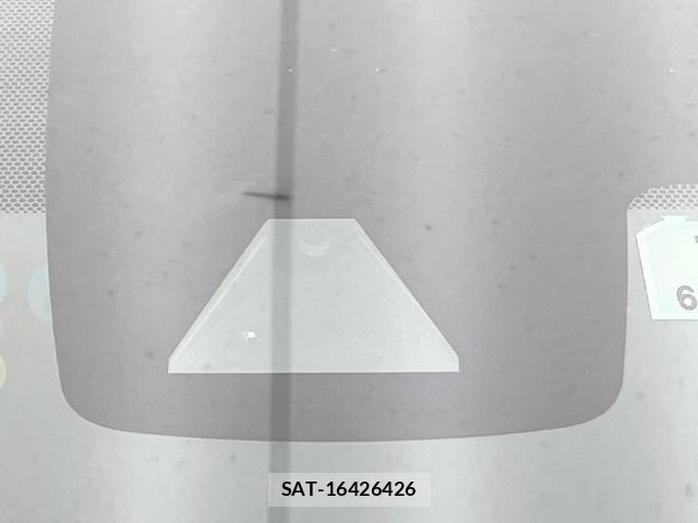Toyota PRIUS 2017-10 8730488-2