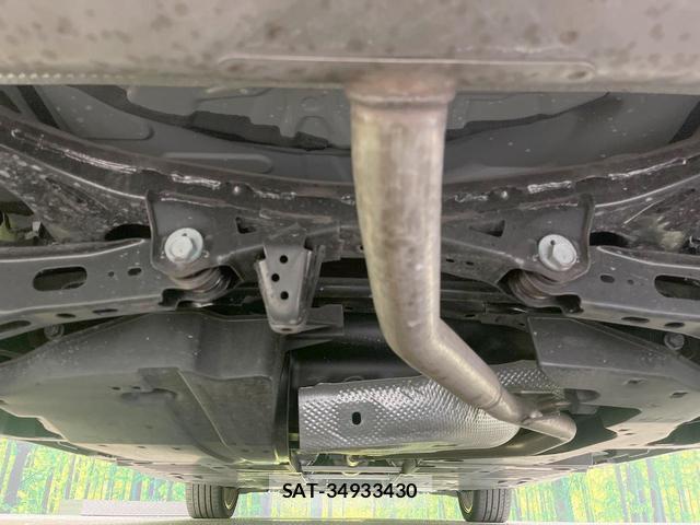 Toyota PRIUS 2023-10 8730495-18