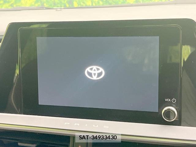 Toyota PRIUS 2023-10 8730495-2
