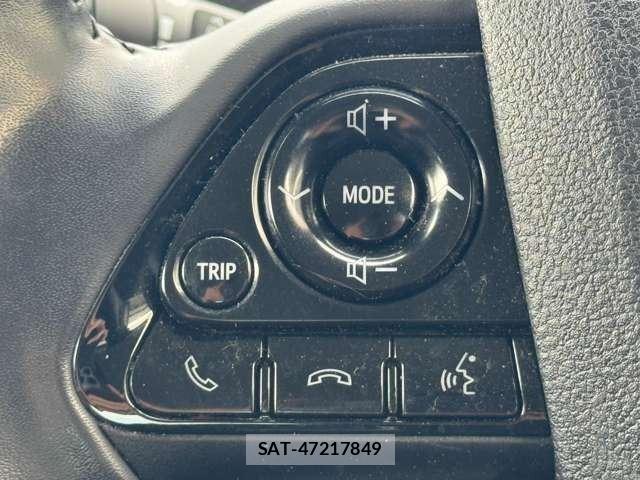 Toyota PRIUS 2019-10 8730542-12