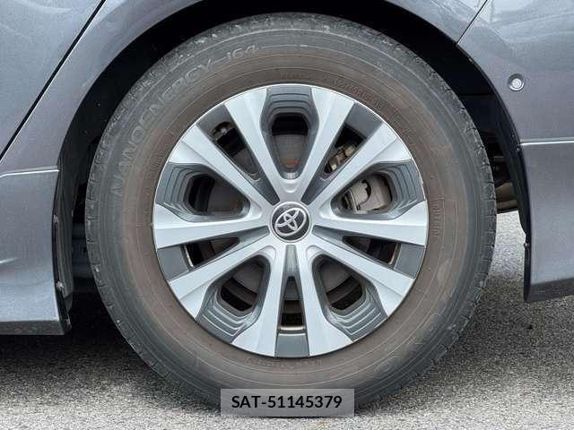 Toyota PRIUS 2021-06 8730543-7