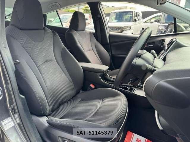 Toyota PRIUS 2021-06 8730543-8