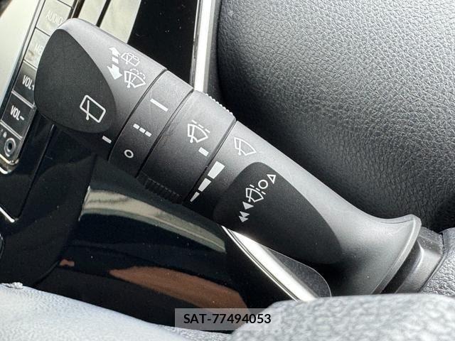 Toyota PRIUS 2020-02 8730545-14