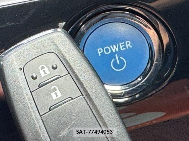Toyota PRIUS 2020-02 8730545-16