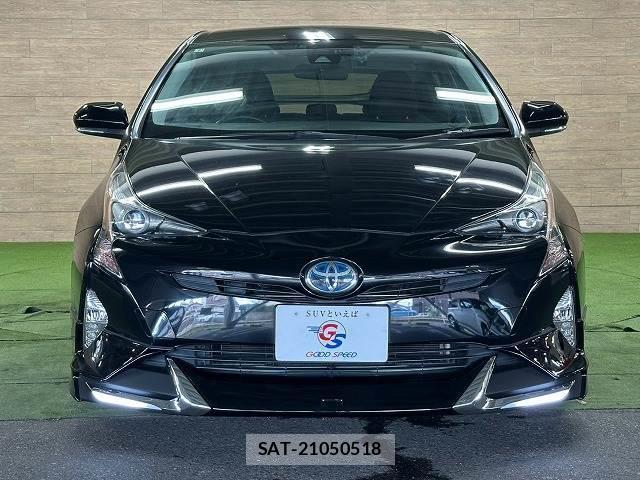 Toyota PRIUS 2017-07 8730748-14
