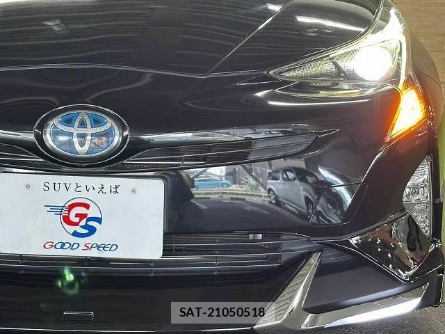 Toyota PRIUS 2017-07 8730748-19