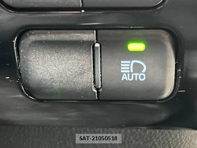 Toyota PRIUS 2017-07 8730748-7