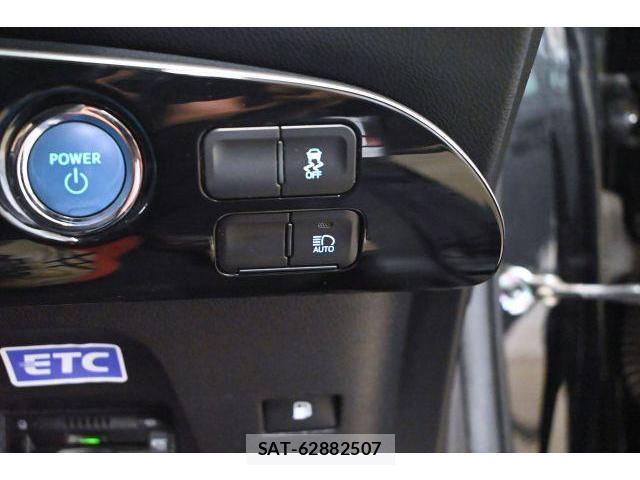 Toyota PRIUS 2020-02 8730771-16