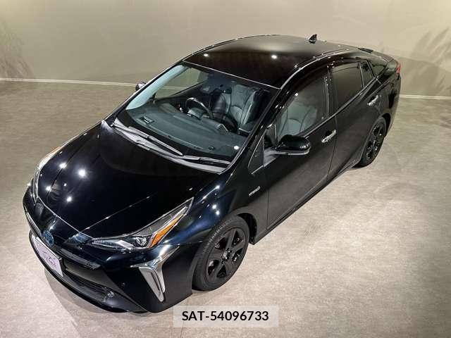 Toyota PRIUS 2019-08 8730892-12