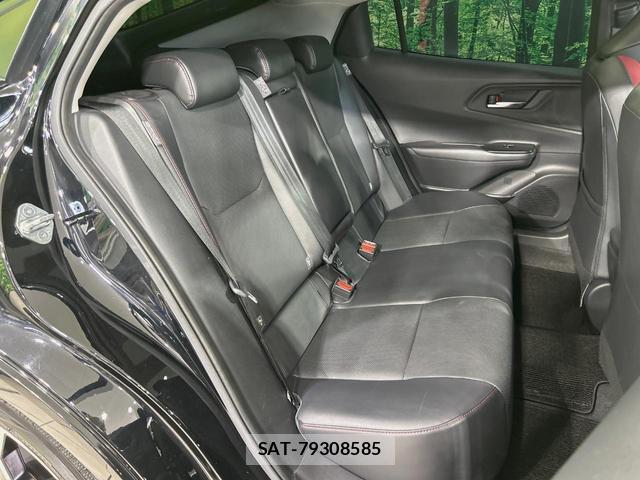 Toyota PRIUS 2023-08 8730910-11