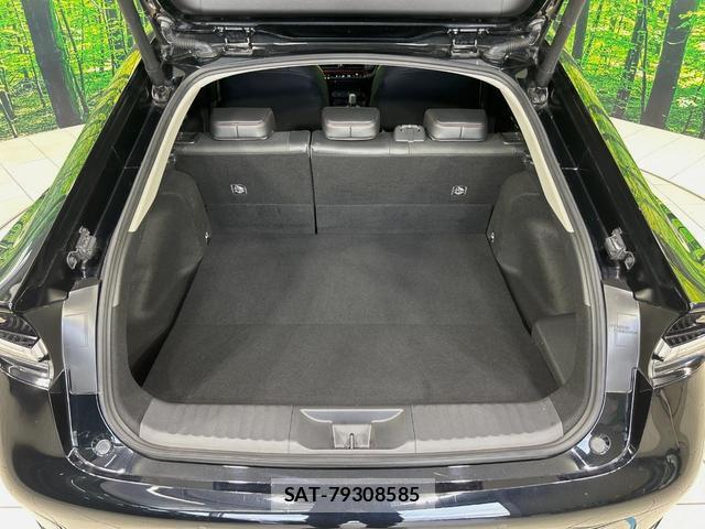 Toyota PRIUS 2023-08 8730910-12