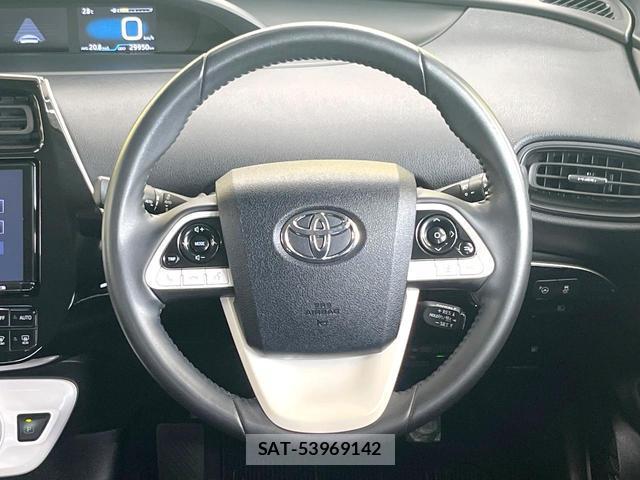 Toyota PRIUS 2018-01 8731251-10