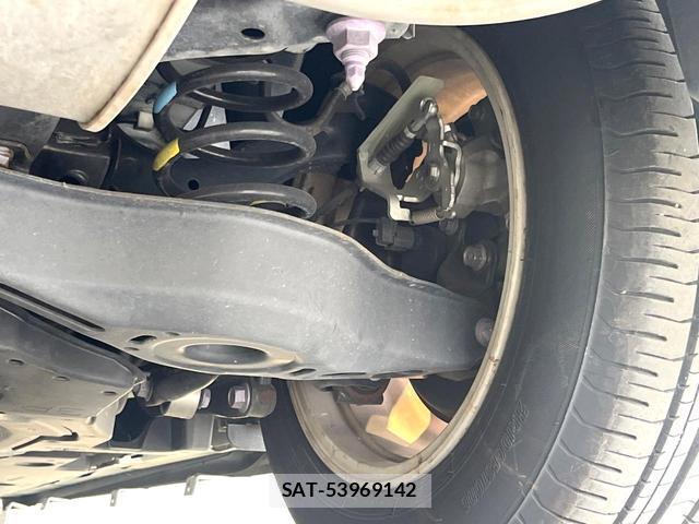 Toyota PRIUS 2018-01 8731251-19