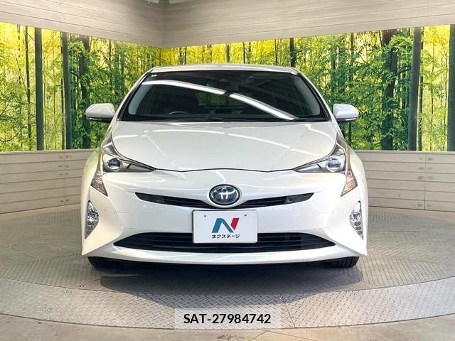 Toyota PRIUS 2018-04 8731252-13