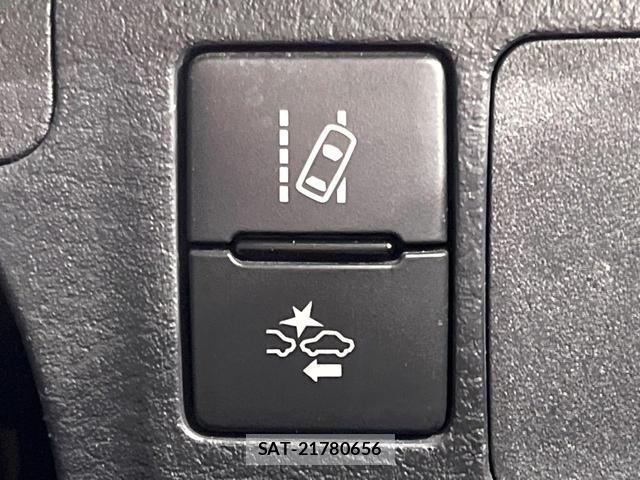 Toyota PROBOX 2018-10 8728184-4