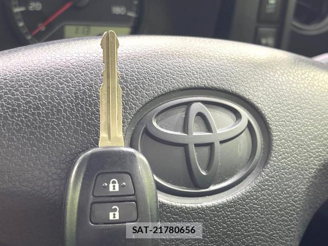 Toyota PROBOX 2018-10 8728184-6
