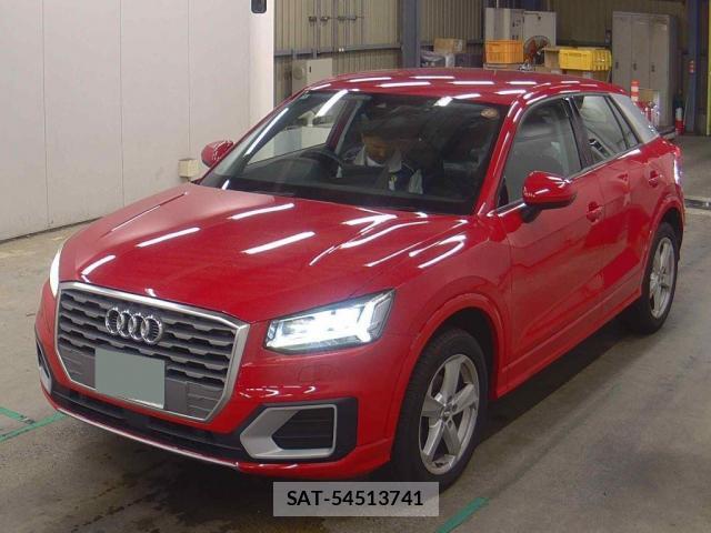 Audi Q2 2020-08 8728606-0
