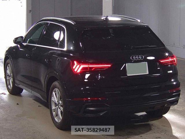 Audi Q3 2022-04 8729944-1